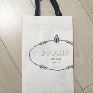 プラダ(PRADA)のPRADA プラダ ショップ袋 白(ショップ袋)