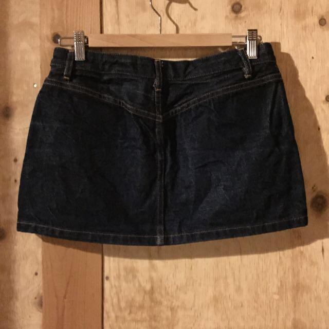 A.P.C(アーペーセー)のA.P.C インディゴデニムスカート レディースのスカート(ミニスカート)の商品写真