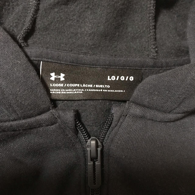 UNDER ARMOUR(アンダーアーマー)のUNDER ARMOUR パーカー Lサイズ レディースのトップス(パーカー)の商品写真