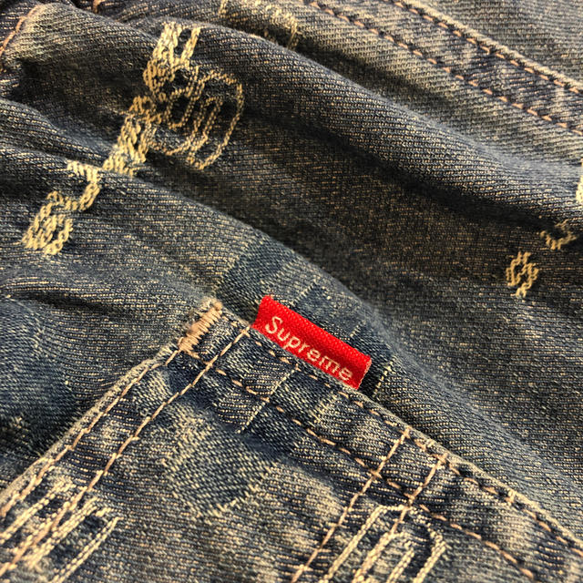 Supreme(シュプリーム)のsupreme dimensions logo denim skate pant メンズのパンツ(デニム/ジーンズ)の商品写真