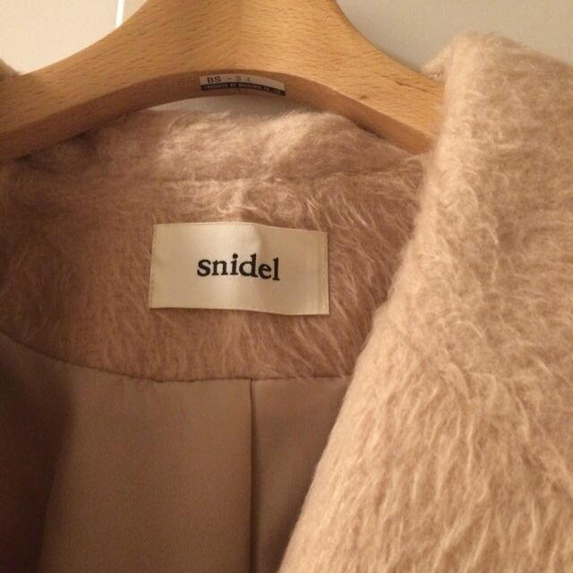 SNIDEL(スナイデル)の最安値！スナイデル コート レディースのジャケット/アウター(毛皮/ファーコート)の商品写真