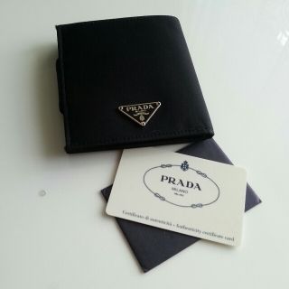 プラダ(PRADA)のお値下げプラダ　黒お財布
(財布)