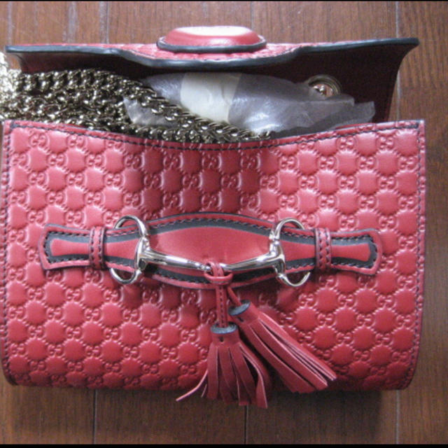 Gucci(グッチ)の本物保証★グッチ ＧＵＣＣＩエミリー ホースビット フリンジ チェーンショルダー レディースのバッグ(ショルダーバッグ)の商品写真