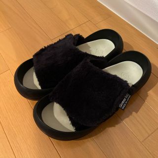 コムデギャルソン(COMME des GARCONS)のdesertic ファーサンダル(サンダル)