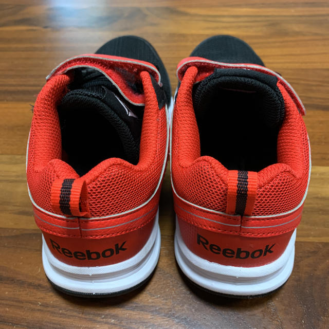 Reebok(リーボック)のリーボック ALMOTIO3.0 アルモティオ CN3823 19cm キッズ/ベビー/マタニティのキッズ靴/シューズ(15cm~)(スニーカー)の商品写真