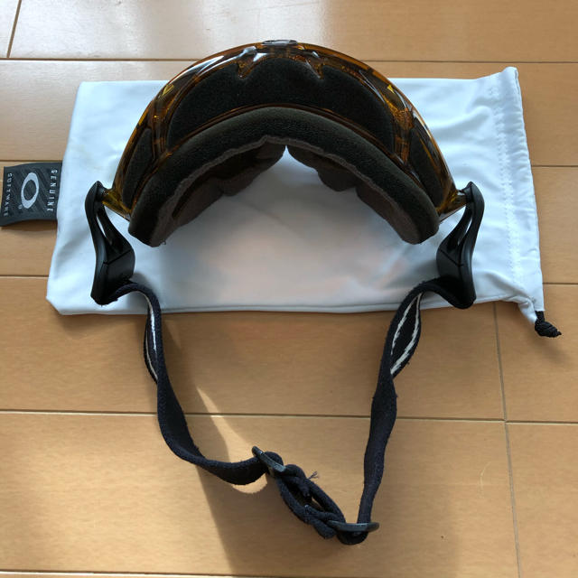 Oakley(オークリー)のオークリー　スノーボード　ゴーグル スポーツ/アウトドアのスノーボード(アクセサリー)の商品写真