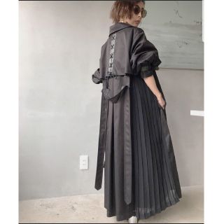 アメリヴィンテージ(Ameri VINTAGE)のBALLOON SLEEVE PLEATS TRENCH (トレンチコート)