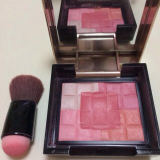 マキアージュ(MAQuillAGE)のドラマティックムードベール(チーク)