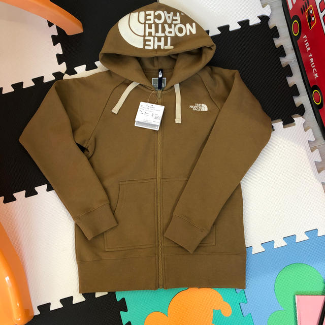 north face☆今期パーカ