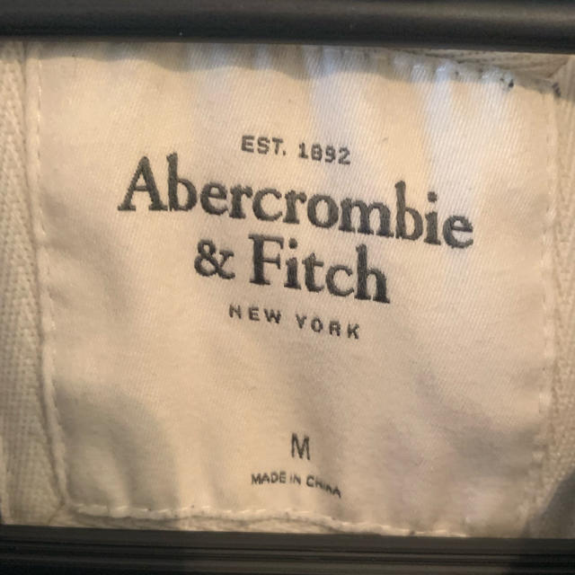 Abercrombie&Fitch(アバクロンビーアンドフィッチ)のアバクロンビー&フィッチ ニットカーディガン レディースのトップス(カーディガン)の商品写真