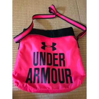 アンダーアーマー(UNDER ARMOUR)のアンダーアーマー　ショルダーバッグ(ショルダーバッグ)