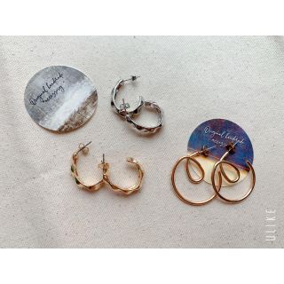 ザラ(ZARA)のシンプルデザインピアス(ピアス)