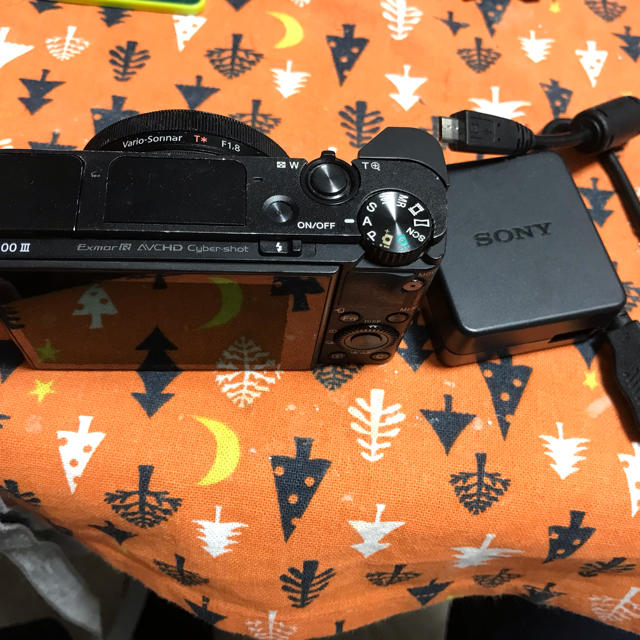 SONY   RX100Ⅲコンパクトデジタルカメラ