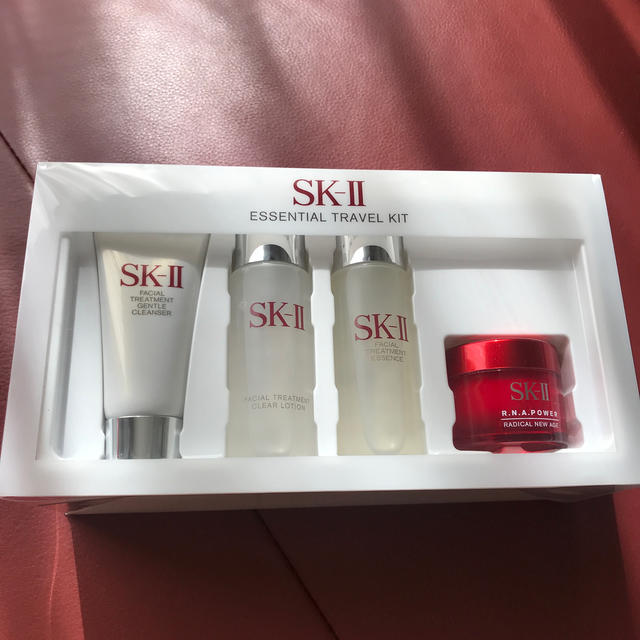 SK-II(エスケーツー)の新品 SK-Ⅱ エッセンシャル トラベル キット 4点 コスメ/美容のキット/セット(サンプル/トライアルキット)の商品写真