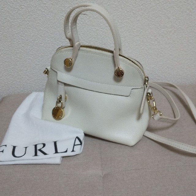 ※りこさま専用※最終価格☆FURLA♥️パイパーミニサイズ☆ホワイト