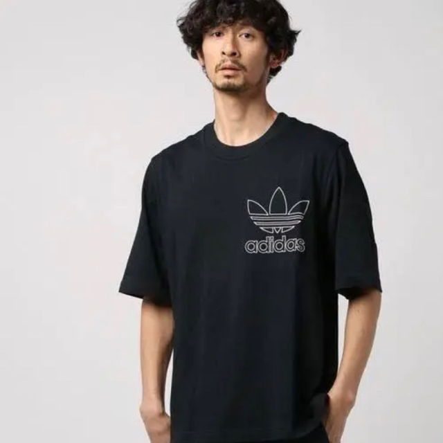 adidas(アディダス)のアディダス オリジナルス アウトライン 半袖 Tシャツ 黒 M 新品未使用 メンズのトップス(Tシャツ/カットソー(半袖/袖なし))の商品写真