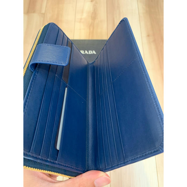 PRADA プラダ 長財布 ラウンドファスナー ブルー 青 PRADA プラダ 長財布 ラウンドファスナー ブルー 青