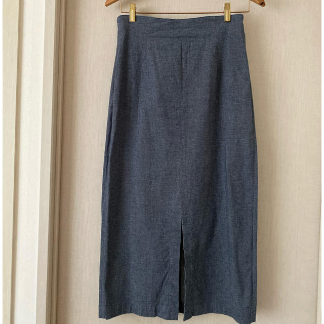TOMORROWLAND(トゥモローランド)のギャルリーヴィー　コットンリネンストレッチ　lラインスカート レディースのスカート(ロングスカート)の商品写真