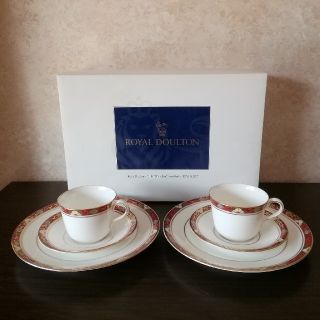 ロイヤルドルトン(Royal Doulton)のロイヤルクラウンダービー　トリオ　カップ&ソーサー&プレート　cloisonne(食器)