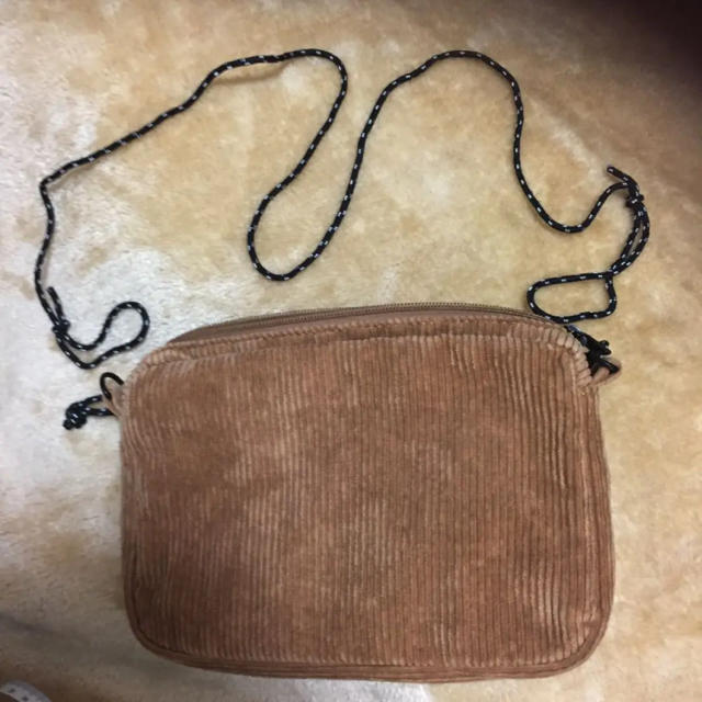 URBAN RESEARCH(アーバンリサーチ)のアーバンリサーチカバン メンズのバッグ(ショルダーバッグ)の商品写真