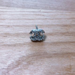 ピアス ノベルティー(ピアス)