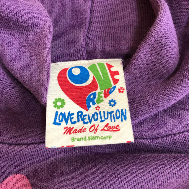 LOVE REVOLUTION(ラブレボリューション)のラブレボ トレーナー 120  キッズ/ベビー/マタニティのキッズ服女の子用(90cm~)(Tシャツ/カットソー)の商品写真