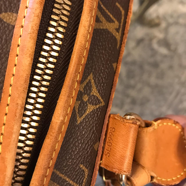 LOUIS VUITTON(ルイヴィトン)のタイムセール　ルイヴィトン ペットキャリー その他のペット用品(犬)の商品写真