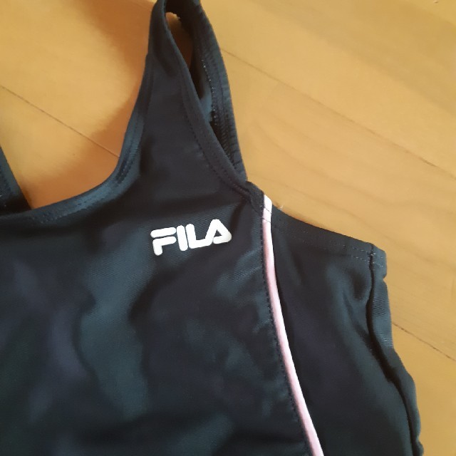 FILA(フィラ)のセパレート水着  130cm 黒×ピンク スクール水着 キッズ/ベビー/マタニティのキッズ服女の子用(90cm~)(水着)の商品写真