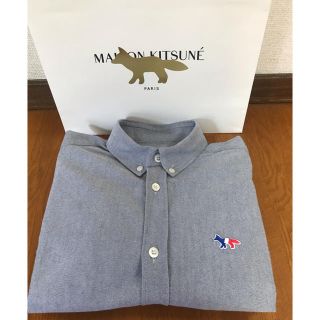 メゾンキツネ(MAISON KITSUNE')の美品　メゾンキツネ  ボタンダウンシャツ(シャツ)