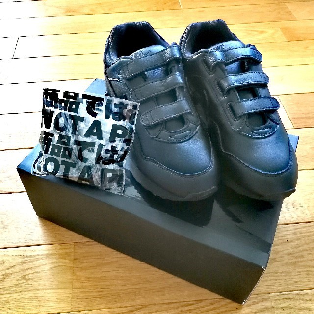 COMME des GARCONS(コムデギャルソン)のComme des Garcons  NIKE OUTBURST レディースの靴/シューズ(スニーカー)の商品写真