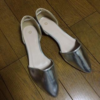 ぺたんこサンダル(サンダル)