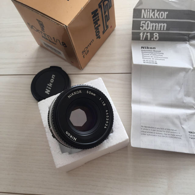 Nikon(ニコン)のニコン 50mm f/1.8 スマホ/家電/カメラのカメラ(レンズ(単焦点))の商品写真