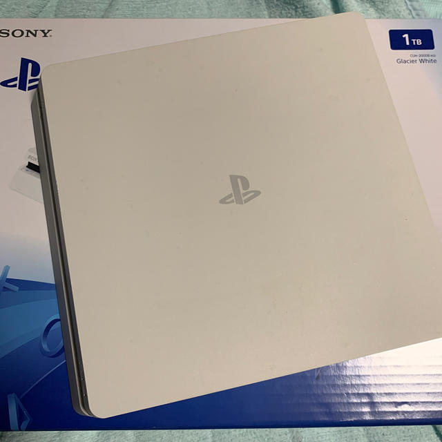 ps4 1TB 白　ソフト、垢付き