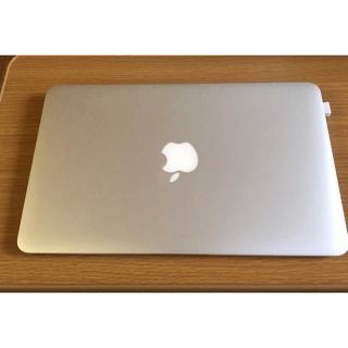 アップル(Apple)のMacBook Air 11インチ　Mid2011(ノートPC)