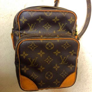 ルイヴィトン(LOUIS VUITTON)のルイヴィトン ショルダーバッグ(ショルダーバッグ)