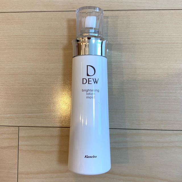 DEW(デュウ)の新品未使用☆DEW ブライトニングローション しっとり コスメ/美容のスキンケア/基礎化粧品(化粧水/ローション)の商品写真