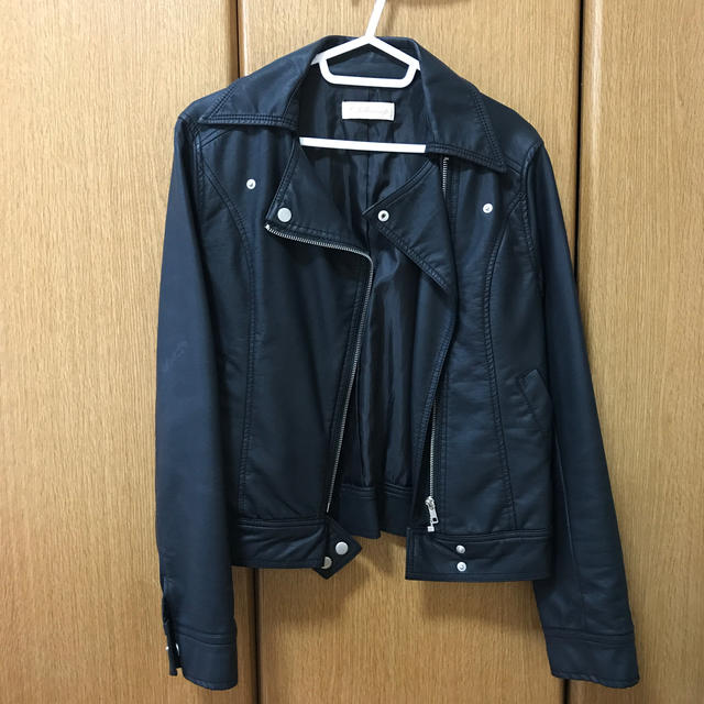 ZARA(ザラ)のライダース レディースのジャケット/アウター(ライダースジャケット)の商品写真