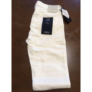 アルマーニジーンズ(ARMANI JEANS)の新品 アルマーニ 白スキニーダメージジーンズ(デニム/ジーンズ)