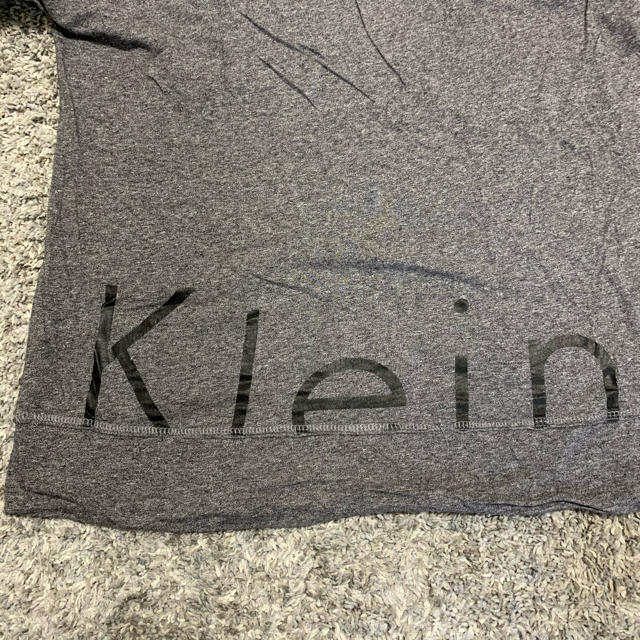 Calvin Klein(カルバンクライン)の使用済み♡Calvin Klein グレー ロンTee レディースのトップス(Tシャツ(長袖/七分))の商品写真