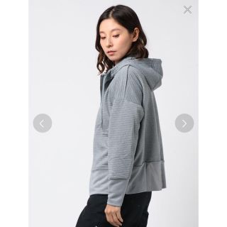 ナイキ(NIKE)のナイキ NIKE パーカー グレー M(パーカー)