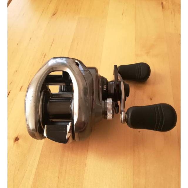 15メタニウムDC HG 右巻き シマノ SHIMANO