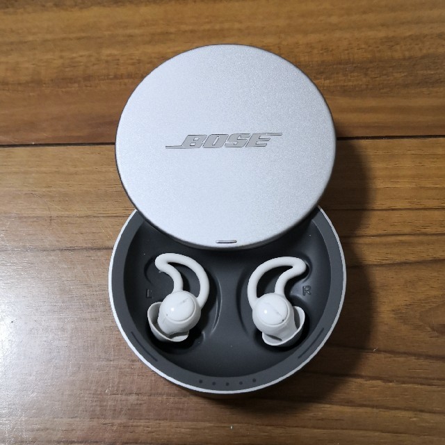 オーディオ機器BOSE NOISE-MASKING SLEEPBUDS 保証有 翌1.20迄