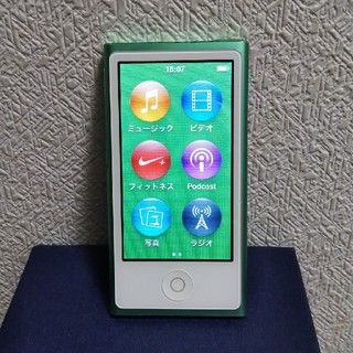 アップル(Apple)のiPod nano 第7世代[16GB] MD478Jグリーン中古品ジャンク扱い(ポータブルプレーヤー)