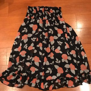 リープリッピン(Leap Lippin)のLeap lippin バラ柄シフォンスカート　新品(ミニワンピース)