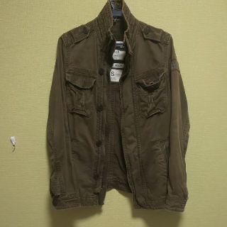 アバクロンビーアンドフィッチ(Abercrombie&Fitch)のアバクロンビー&フィッチ ミリタリージャケット(ミリタリージャケット)