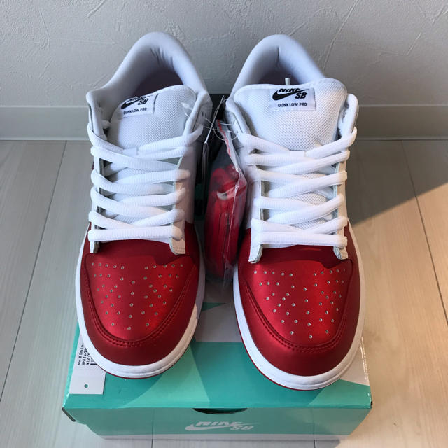 Supreme(シュプリーム)の28.5 Supreme Nike SB Dunk Low シュプリーム メンズの靴/シューズ(スニーカー)の商品写真