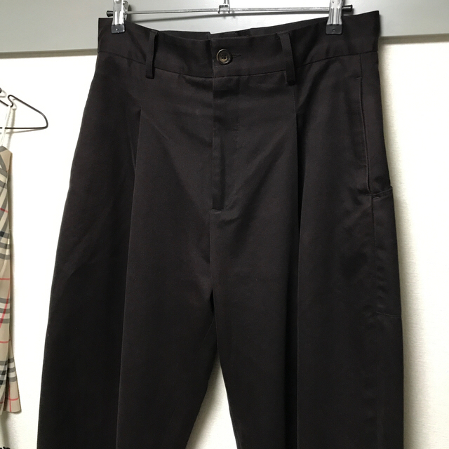 COMOLI(コモリ)のSTUDIO NICHOLSON  BridgesPants 1週間限定値下げ中 メンズのパンツ(スラックス)の商品写真