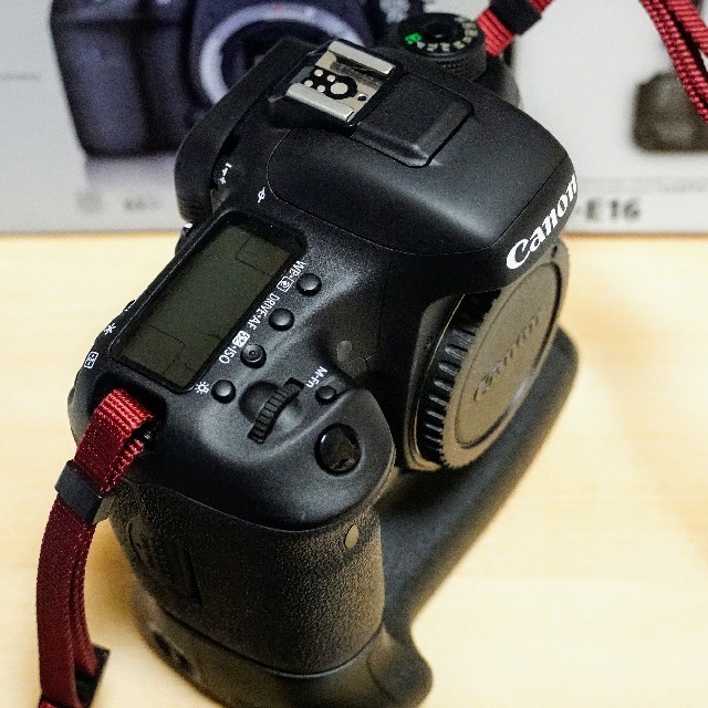 保証商品 【お取り置き】Canon EOS7D mark II バッテリーグリップ付