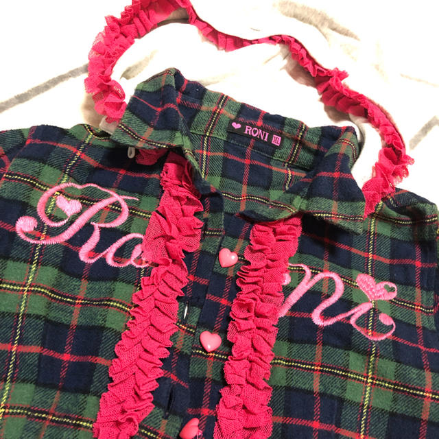 RONI(ロニィ)のRONI チェックシャツ キッズ/ベビー/マタニティのキッズ服女の子用(90cm~)(Tシャツ/カットソー)の商品写真