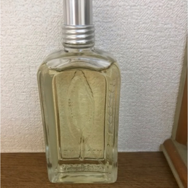 L'OCCITANE(ロクシタン)のロクシタン ヴァーベナオードトワレ香水100ml コスメ/美容の香水(香水(女性用))の商品写真